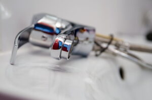 Reparaciones-del-hogar-Barcelona-como-cambiar-un-grifo